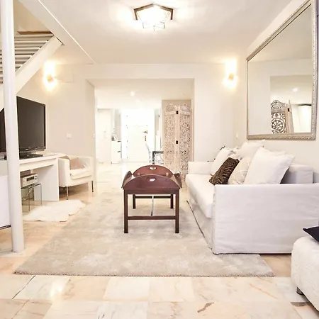 Duplex De Lujo En Palacio Junto Catedral Apartament